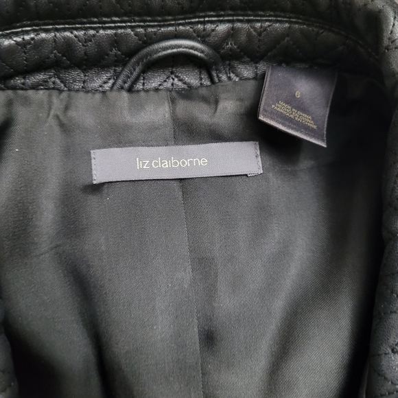 Ladies Leather Jacket - Picture 2 of 2